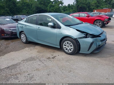TOYOTA PRIUS 2022