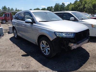 AUDI Q7 2017