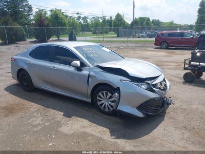 TOYOTA CAMRY HYBRID 2019