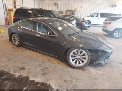 TESLA MODEL S 2016