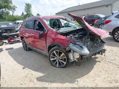 NISSAN ROGUE 2017