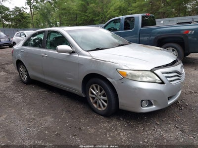 TOYOTA CAMRY 2011