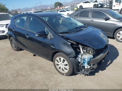 TOYOTA PRIUS C 2013
