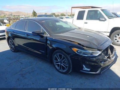 FORD FUSION HYBRID 2019