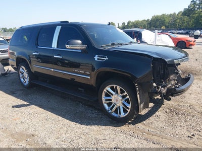 CADILLAC ESCALADE ESV 2012