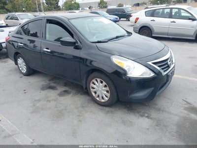 NISSAN VERSA 2015