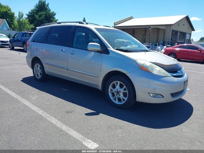TOYOTA SIENNA 2006