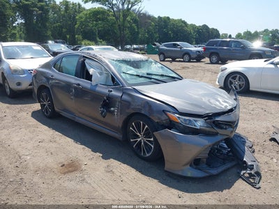 TOYOTA CAMRY SE 2020