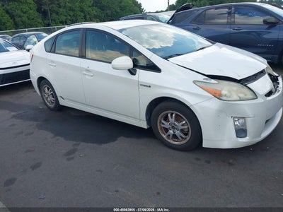 TOYOTA PRIUS 2011
