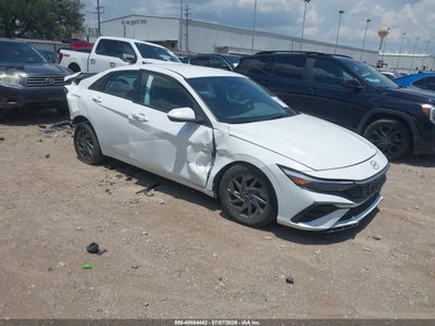 HYUNDAI ELANTRA 2024