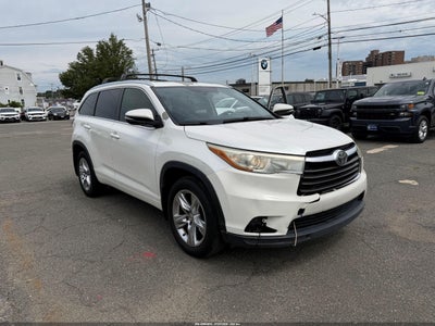 TOYOTA HIGHLANDER 2015