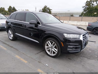 AUDI Q7 2018