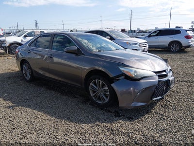 TOYOTA CAMRY 2016