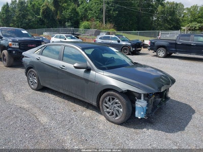 HYUNDAI ELANTRA 2024