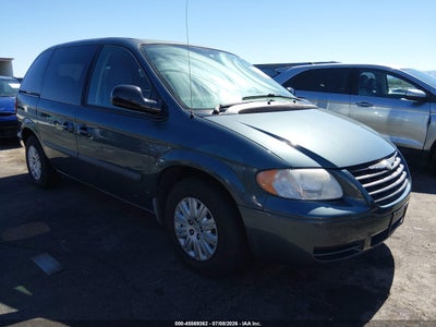 CHRYSLER TOWN & COUNTRY 2007