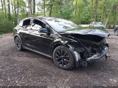 TESLA MODEL X 2023