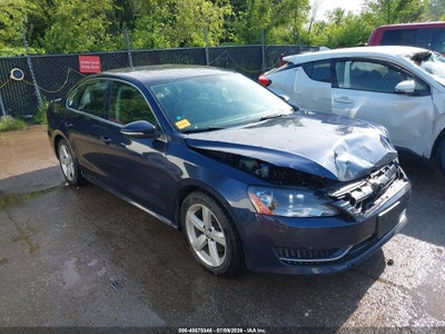 VOLKSWAGEN PASSAT 2012