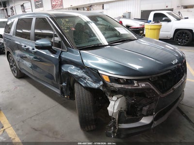 KIA CARNIVAL MPV 2024