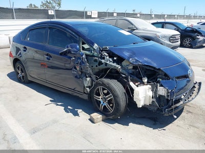 TOYOTA PRIUS 2013