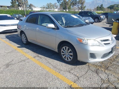 TOYOTA COROLLA 2012