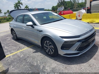 HYUNDAI SONATA HYBRID 2026