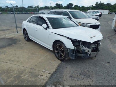 AUDI A4 2018