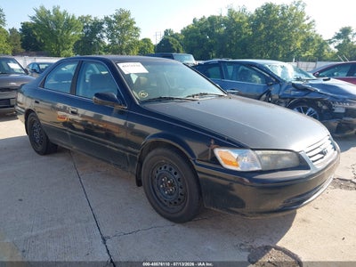 TOYOTA CAMRY 2001