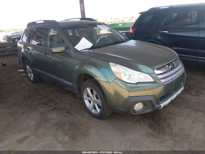 SUBARU OUTBACK 2013