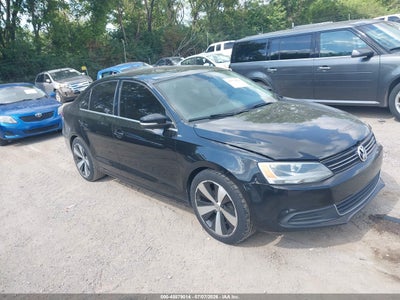 VOLKSWAGEN JETTA 2013