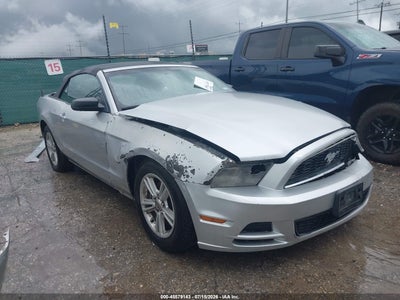 FORD MUSTANG 2013