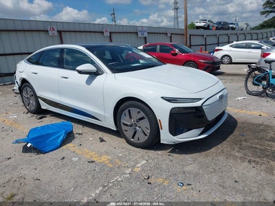 AUDI A6 E-TRON 2025