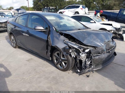 TOYOTA PRIUS 2022