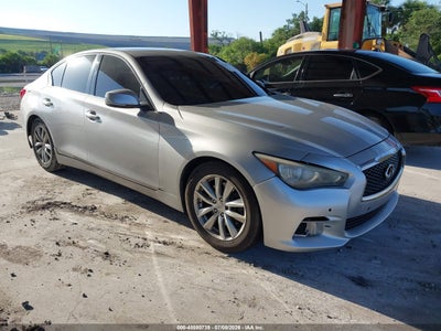 INFINITI Q50 2014