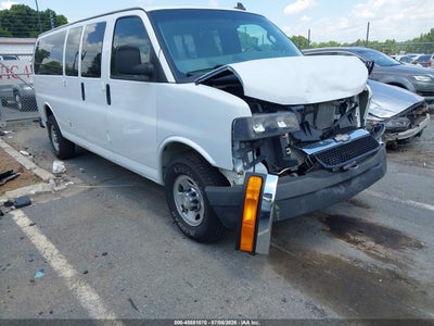 CHEVROLET EXPRESS 3500 2017