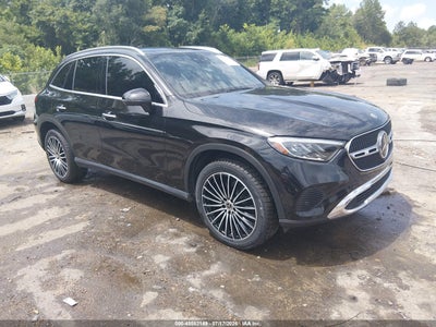 MERCEDES-BENZ GLC 300 2024