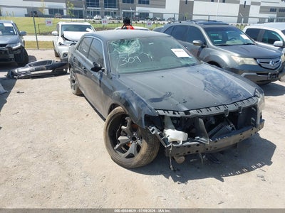 CHRYSLER 300 2013