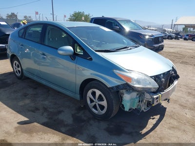 TOYOTA PRIUS 2013