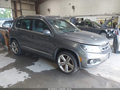 VOLKSWAGEN TIGUAN 2015
