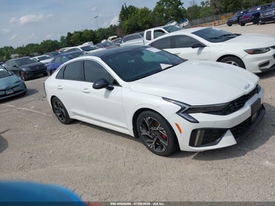 KIA K5 2025
