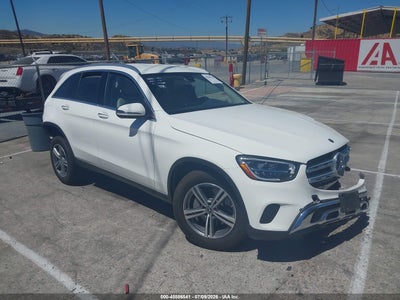 MERCEDES-BENZ GLC 300 2020