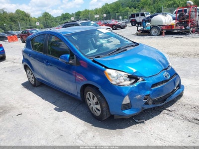 TOYOTA PRIUS C 2012