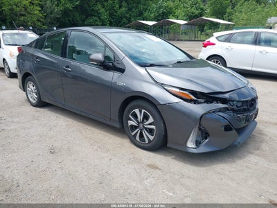 TOYOTA PRIUS PRIME 2017