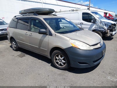 TOYOTA SIENNA 2008