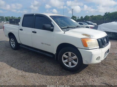 NISSAN TITAN 2012