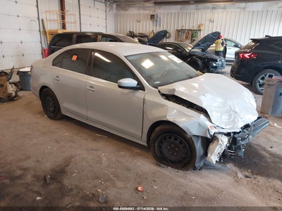 VOLKSWAGEN JETTA 2017