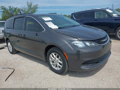 CHRYSLER PACIFICA 2017