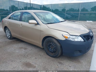 TOYOTA CAMRY 2010