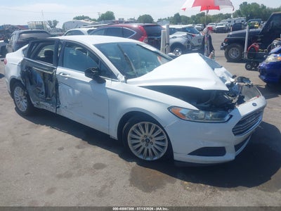 FORD FUSION HYBRID 2016