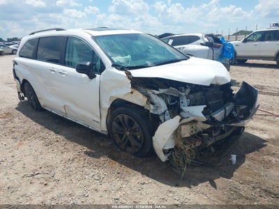 TOYOTA SIENNA 2021