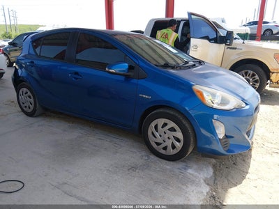 TOYOTA PRIUS C 2016